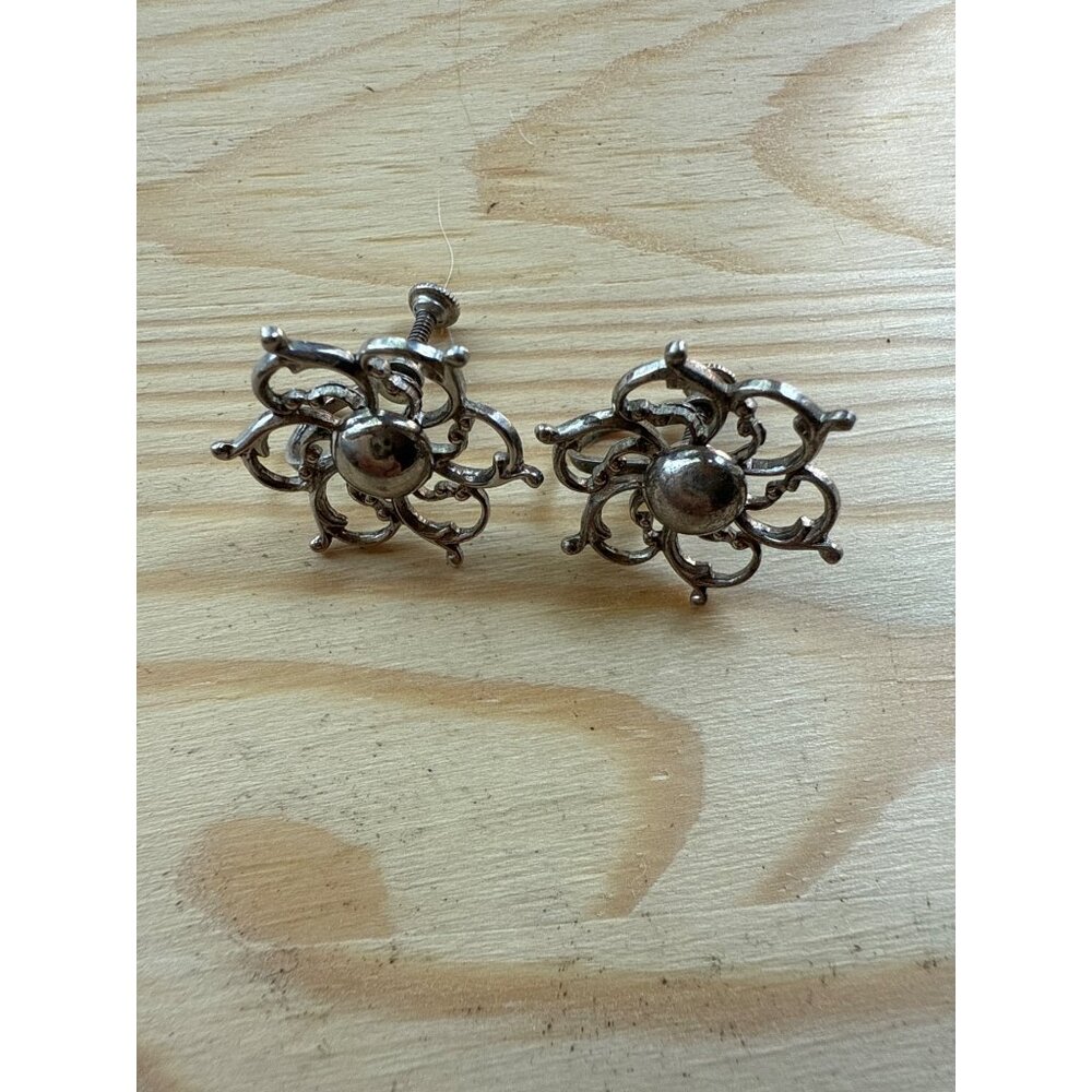 Vintage Sterling Silver Screw Back Flower Earrings
